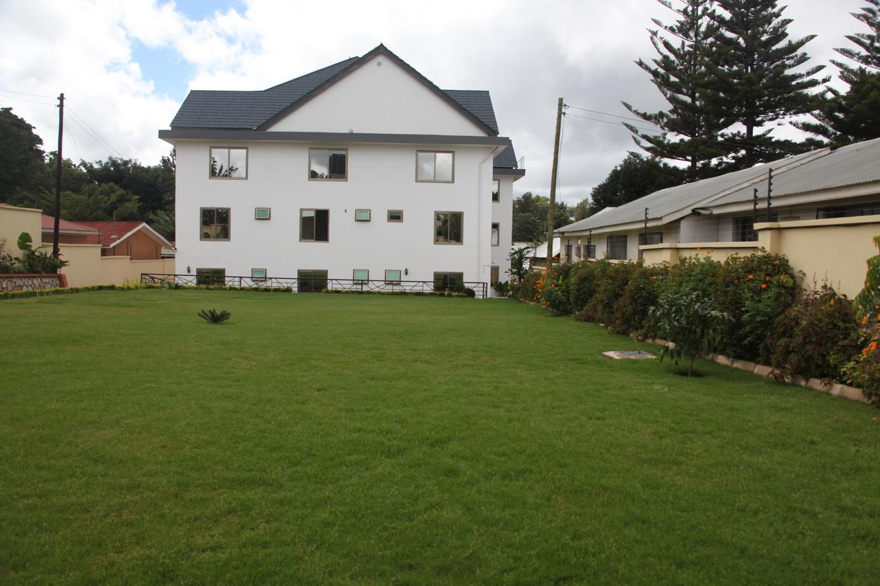 Merves Hotel Arusha Ngoại thất bức ảnh