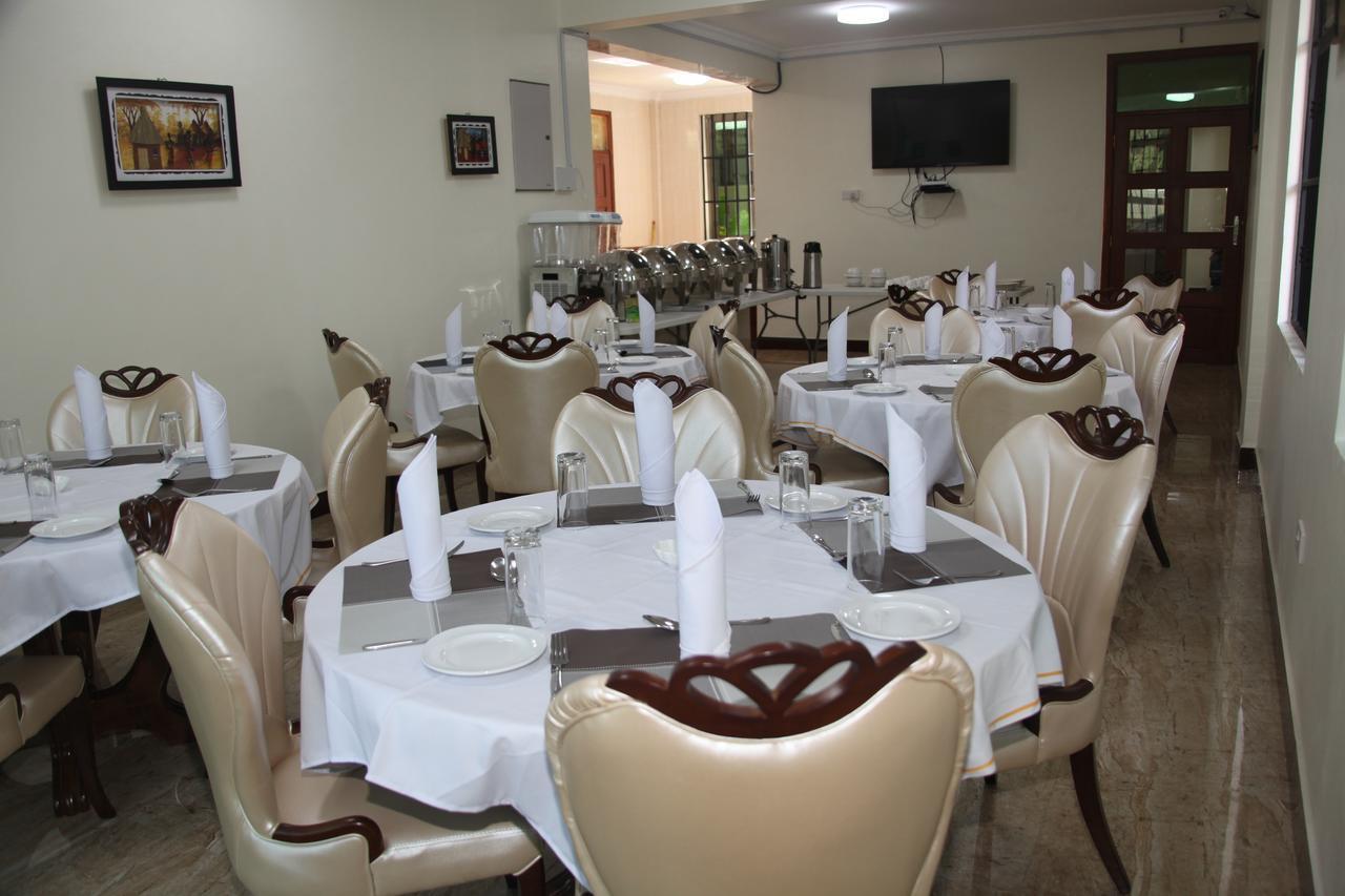 Merves Hotel Arusha Ngoại thất bức ảnh
